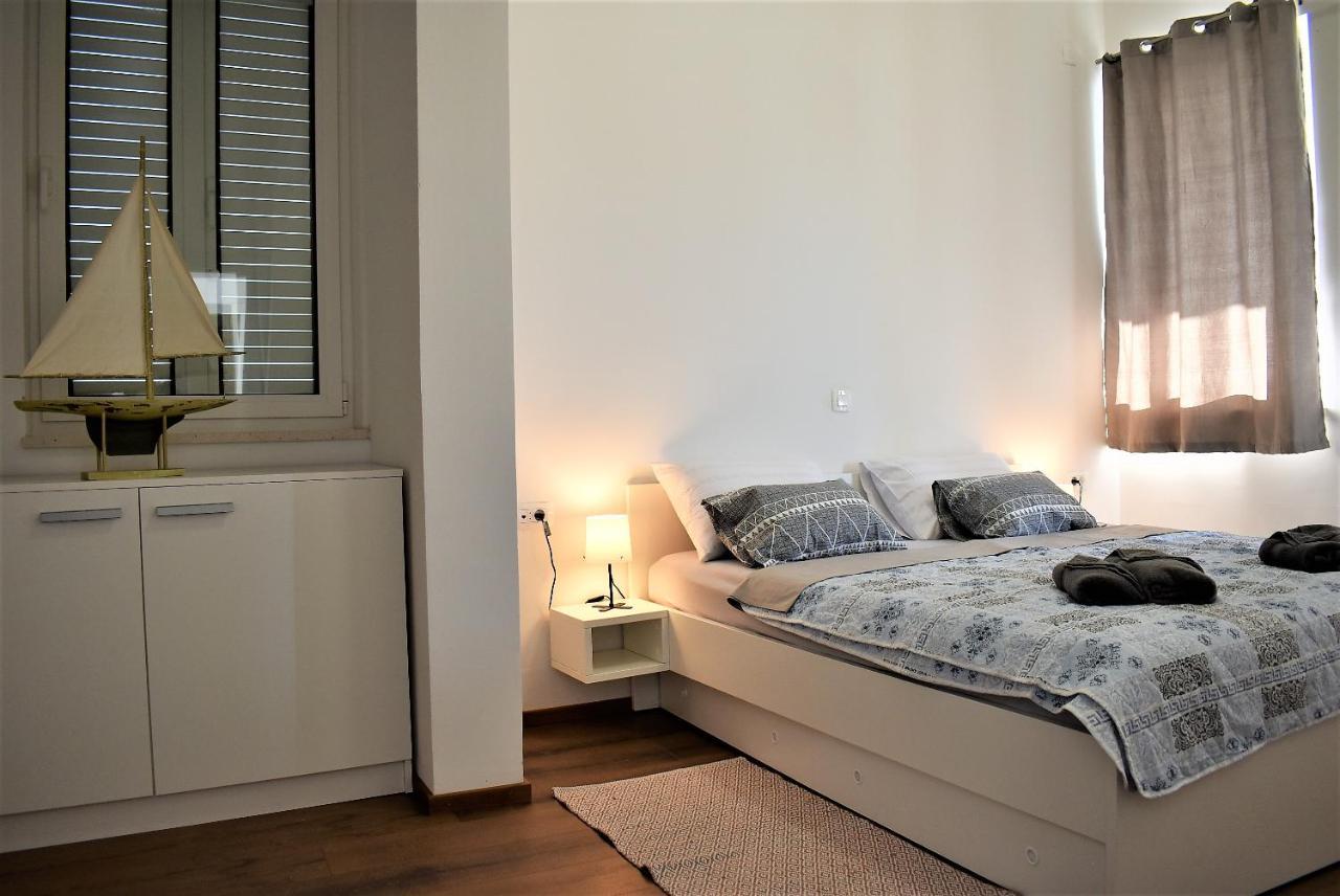 Apartment Aci Marina Rab Banjol Екстериор снимка