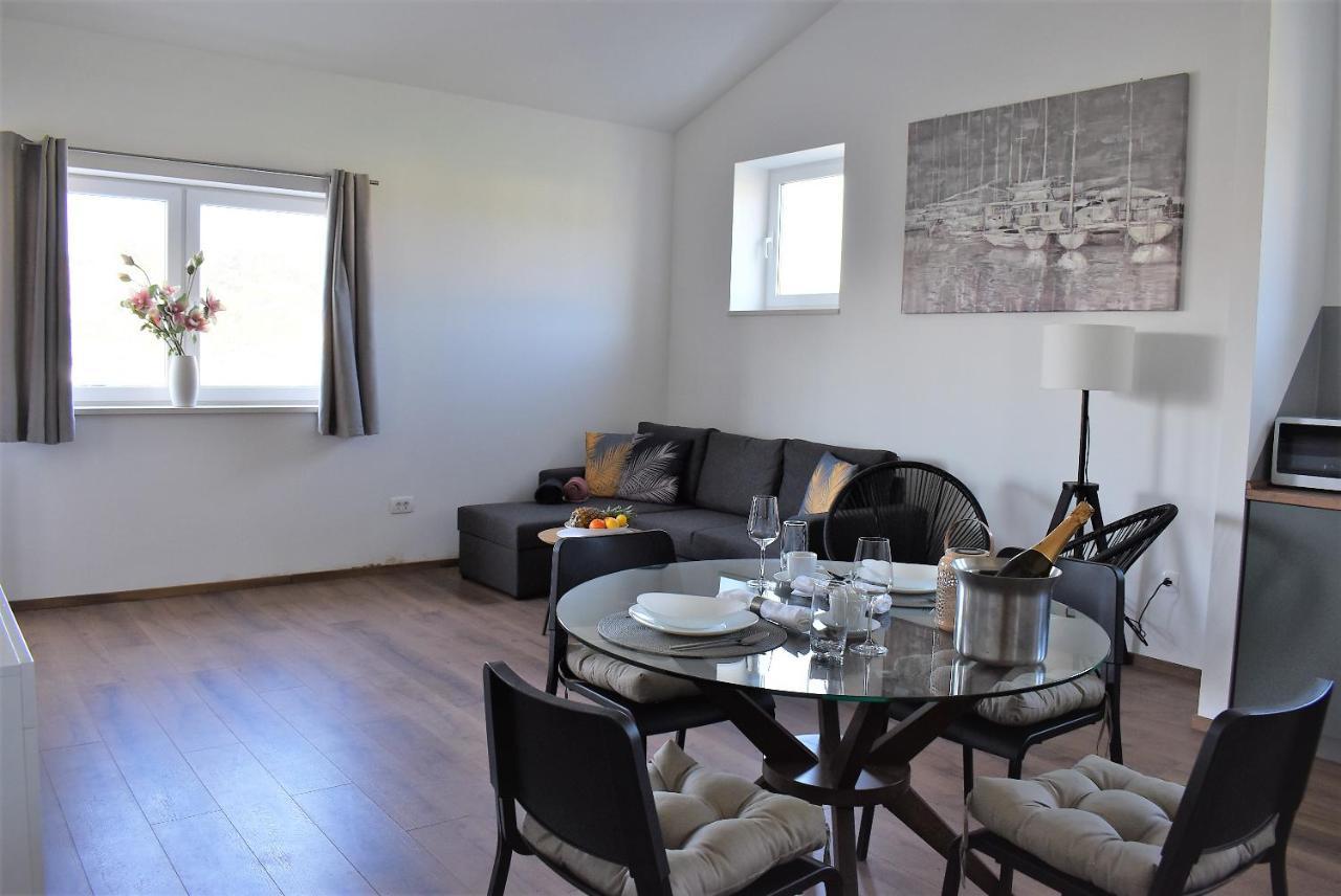 Apartment Aci Marina Rab Banjol Екстериор снимка